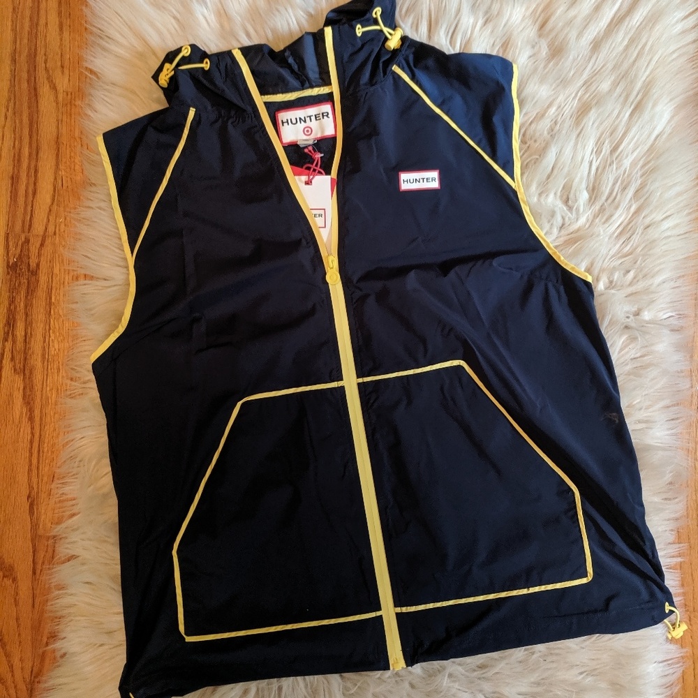 Hunter Vest Size Large